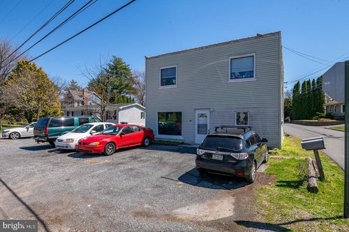197 Old Friedensburg Rd, Reading, PA, 19606-9432 | Card Image
