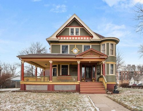 122 N Yale St, Vermillion, SD, 57069-2721 | Card Image