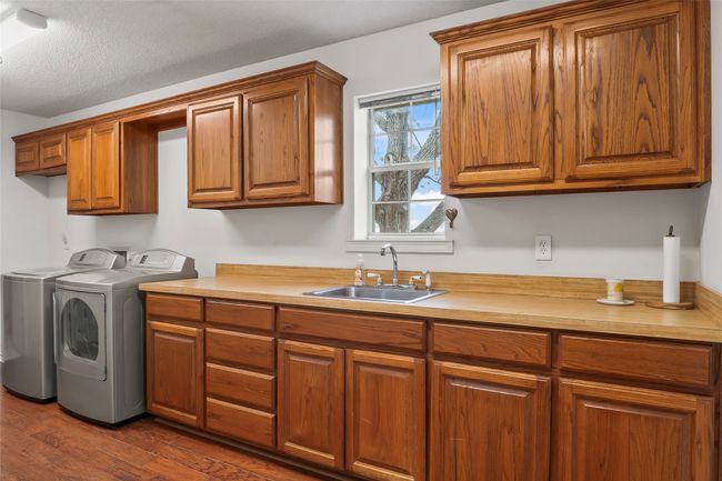 891 County Road 223, House other with 3 bedrooms, 3 bathrooms and null parking in Collinsville TX | Image 10