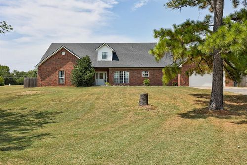50 Serenada Lane, Shawnee, OK, 74804 | Card Image