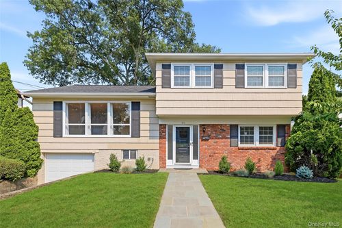 60 Oakland Avenue, Harrison, NY, 10528 | Card Image
