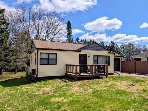 891 9th Ave S, Park Falls, WI, 54552-1902 | Card Image