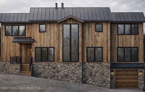 17 Vanessa Ln, Staatsburg, NY, 12580-5323 | Card Image