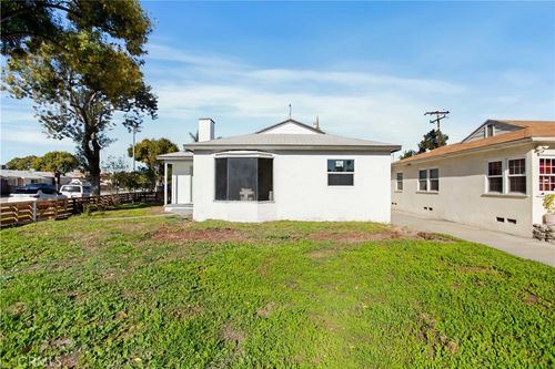 5201 Anahurst Rd, South Gate, CA, 90280-7015 | Card Image