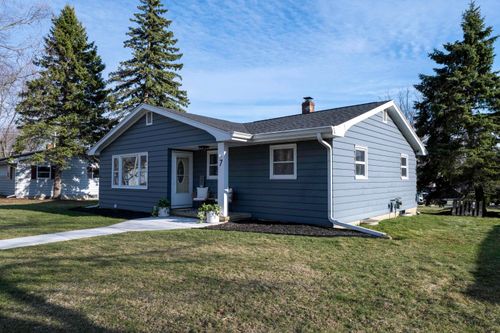 7 North Street, Deerfield, WI, 53531 | Card Image