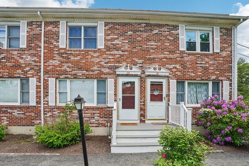 20-20 Douglas Dr, East Bridgewater, MA, 02333-2548 | Card Image
