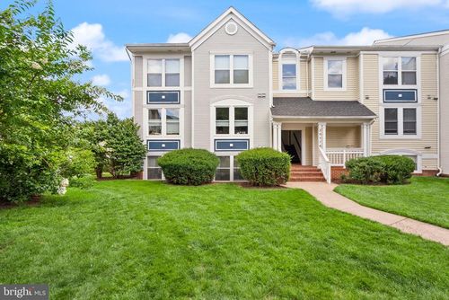 302-20576 Snowshoe Sq, ASHBURN, VA, 20147-3967 | Card Image
