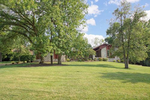 7305 Adena Hills Ct, West Chester, OH, 45069-4169 | Card Image