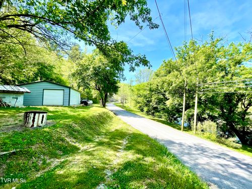 105 Copper Creek Rd, Duffield, VA, 24244-2921 | Card Image