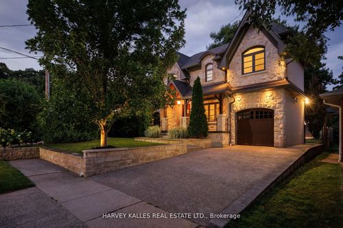 38 Westmount Park Road, Etobicoke, ON, M9P1R6 | Card Image