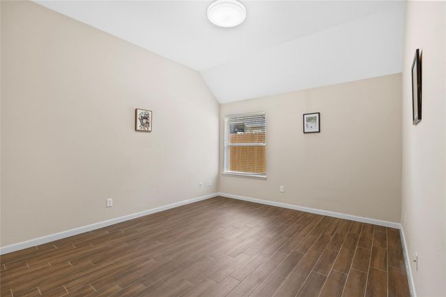 22022 Bridgestone Hawk Ct, House other with 3 bedrooms, 2 bathrooms and 2 parking in Spring TX | Image 29