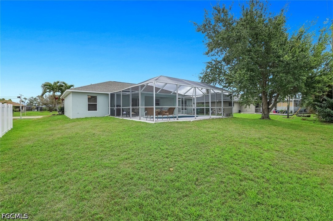Residential Lease in Cape Coral 2