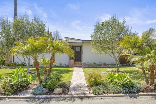 109 Shamrock Dr, Ventura, CA, 93003-3148 | Card Image
