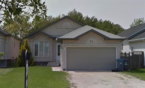 71 Atwood St, Winnipeg, MB, R2C5K9 | Card Image