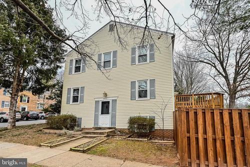 5572 Kendrick Ln, BURKE, VA, 22015-1964 | Card Image