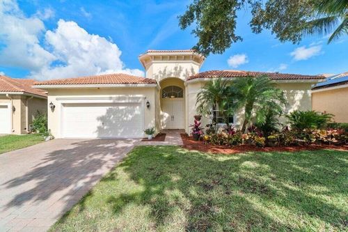 8122 Driggs Hl, West Palm Beach, FL, 33411-5902 | Card Image