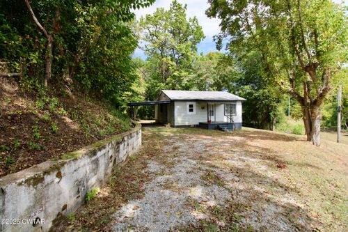55 Madison Ave, Lexington, TN, 38351-1841 | Card Image