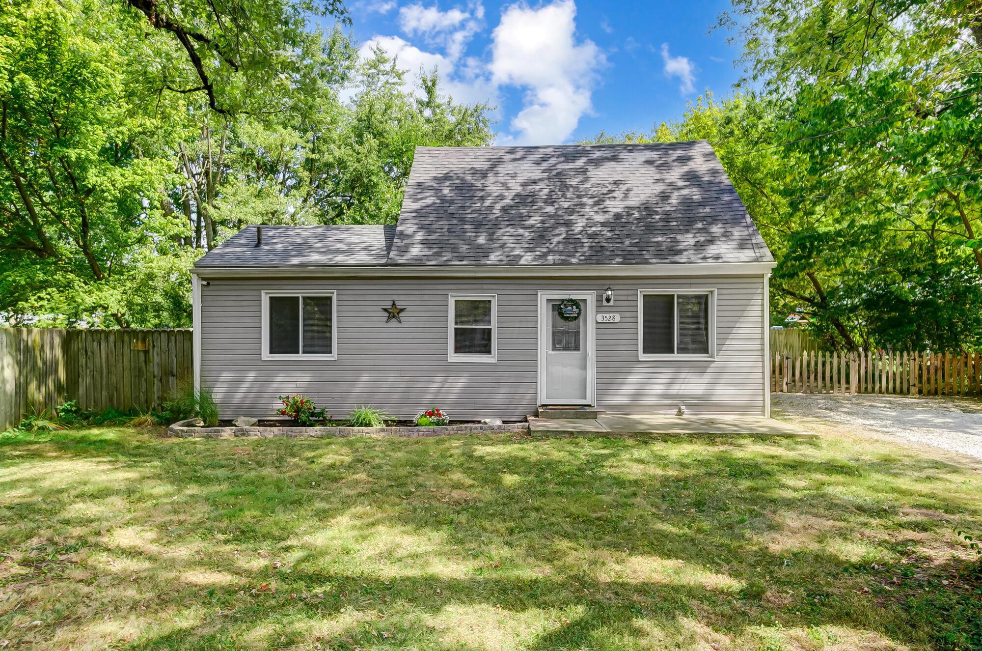 Champion Ave, Columbus, OH 43207