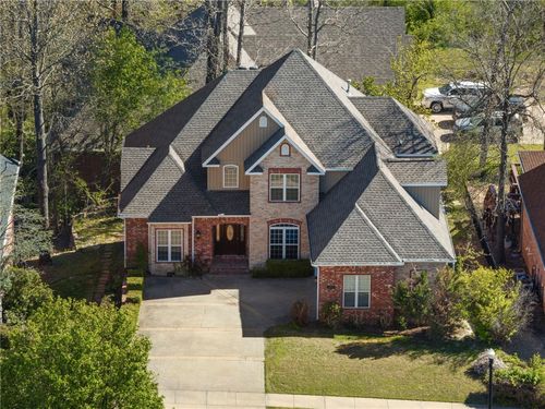 3902 Ne Cadbury Ave, Bentonville, AR, 72712-8961 | Card Image