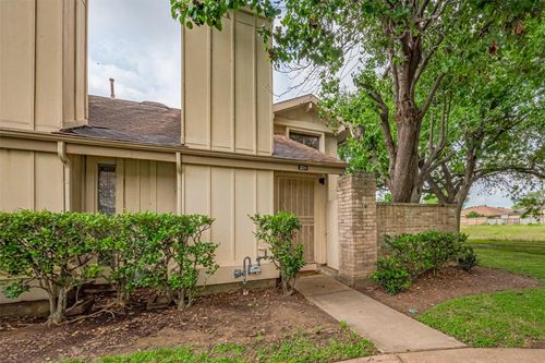 495-3224 Windchase Blvd, Houston, TX, 77082-3428 | Card Image