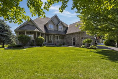 61 Highland Dr, House other with 3 bedrooms, 4 bathrooms and 8 parking in Oro-Medonte ON | Image 2