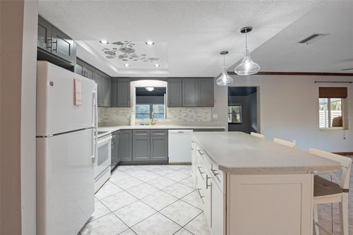 10620 Fawn Dr, NEW PORT RICHEY, FL, 34654-1452 | Card Image