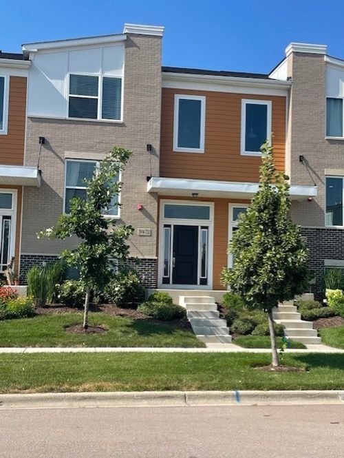 29W732 Cambridge Ct, Warrenville, IL, 60555-3640 | Card Image