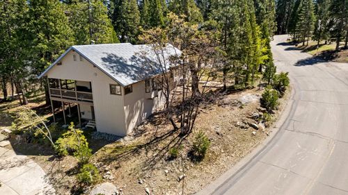 40971 Woodridge Road, Shaver Lake, CA, 93664 | Card Image