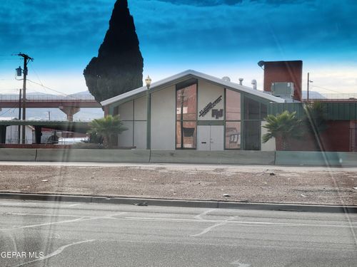 700 W Paisano Drive, El Paso, TX, 79901 | Card Image