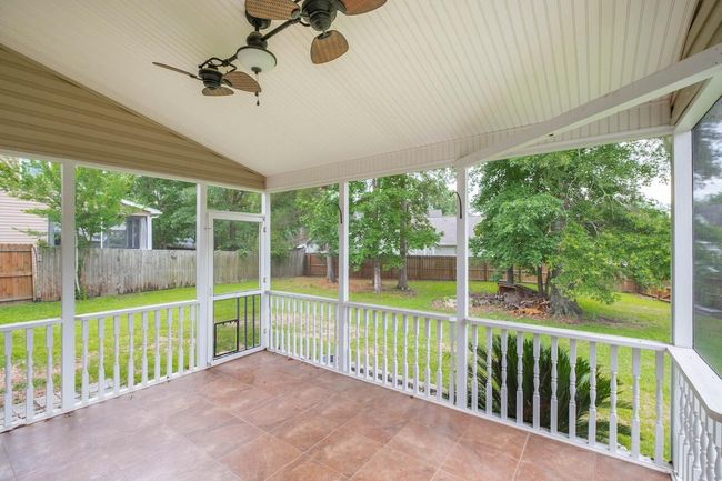 Large Screened Porch | Image 10