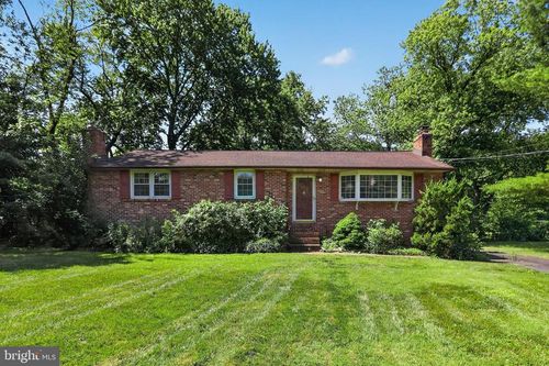 136 Kingston Dr, BEAR, DE, 19701-1505 | Card Image