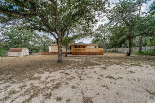 318 Hickory Run, La Vernia, TX, 78121-4565 | Card Image