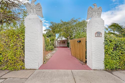 335 Malverne Road, West Palm Beach, FL, 33405 | Card Image