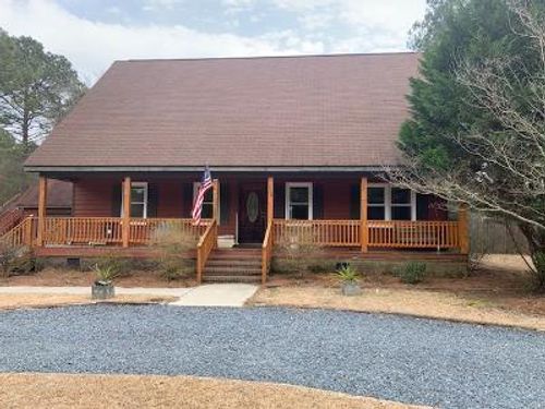 152 Tella Dr, Southern Pines, NC, 28387-2635 | Card Image