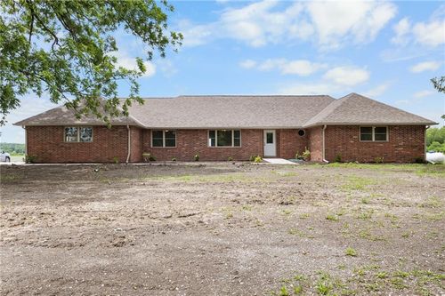 15360 Ks Highway 7, Centerville, KS, 66014-9007 | Card Image