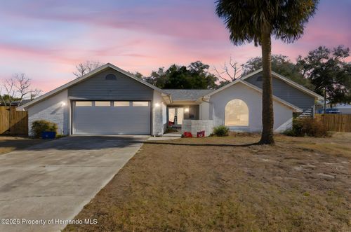 12473 Spreading Oak Dr, Spring Hill, FL, 34609-4068 | Card Image