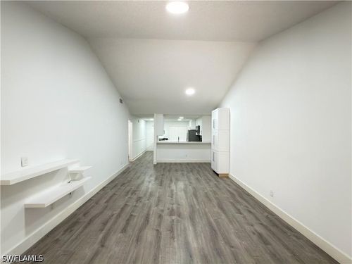 g203-3451 County Barn Rd, NAPLES, FL, 34112-7435 | Card Image