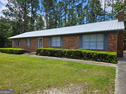 401 Ellis St, Metter, GA, 30439-3538 | Card Image