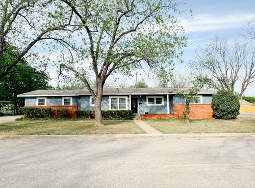 1908 Brooke Ln, Brownwood, TX, 76801-5512 | Card Image