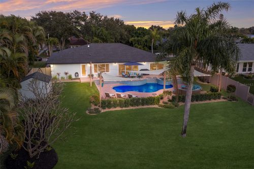 312 64th Street Ct Nw, BRADENTON, FL, 34209-1627 | Card Image