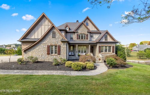 3642 Jackson Pointe Dr, Louisville, TN, 37777-3780 | Card Image