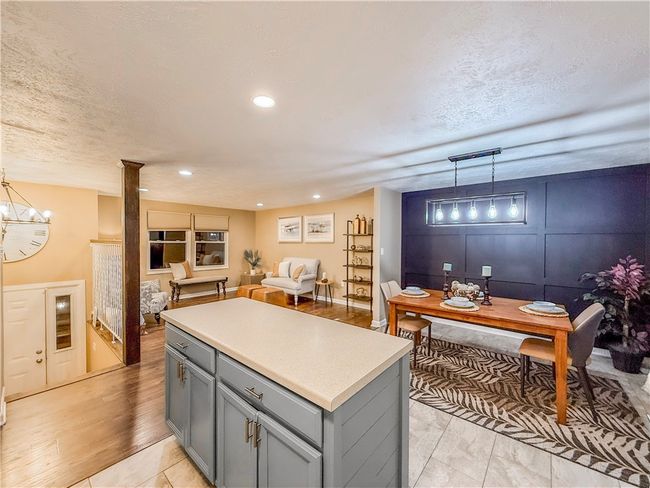 133 Glengarry Dr, House other with 3 bedrooms, 2 bathrooms and 2 parking in Coraopolis PA | Image 13