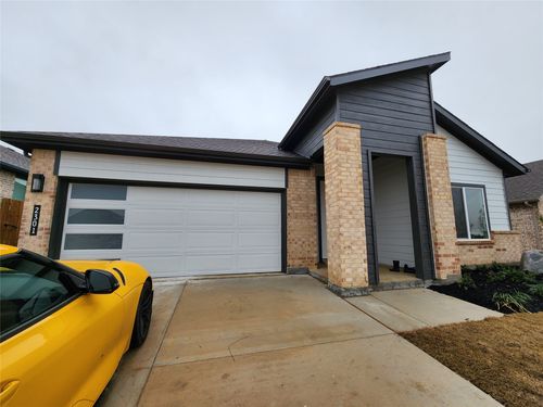 2301 Blackcap St, Denton, TX, 76205-7011 | Card Image