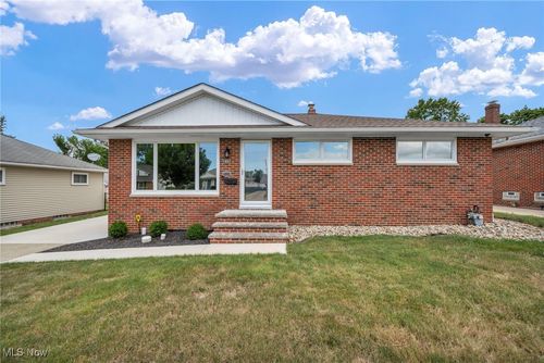 1857 Empire Rd, Wickliffe, OH, 44092-1136 | Card Image