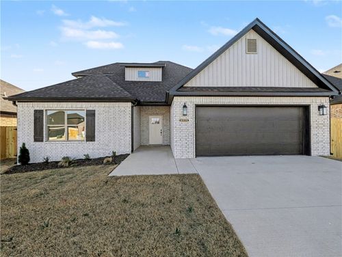 6905 Sw Basswood Ave, Bentonville, AR, 72713 | Card Image