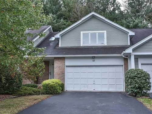 47 Running Brook Ln, Greece, NY, 14626-1967 | Card Image