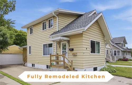 9 N Terrace N, Fargo, ND, 58102-3815 | Card Image
