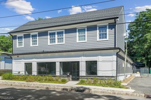 fl-2nd-52 River Rd, Chatham, NJ, 07928-1917 | Card Image