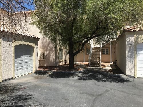 212-1900 N Torrey Pines Dr, Las Vegas, NV, 89108-6442 | Card Image