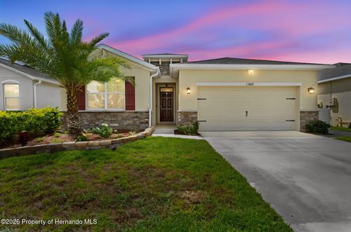 13682 Hunting Creek Pl, SPRING HILL, FL, 34609-6342 | Card Image